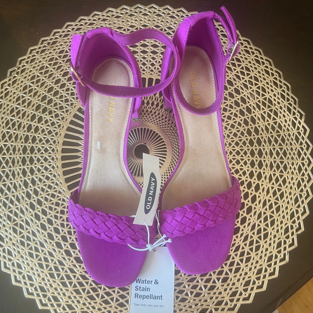 Old Navy Purple Ankle Strap Sandals
